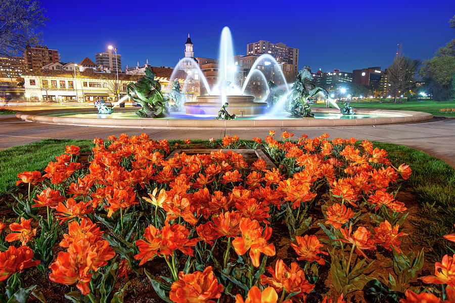 Kansas Citys J.c. Nichols Fountain Over Spring Bloom Photograph