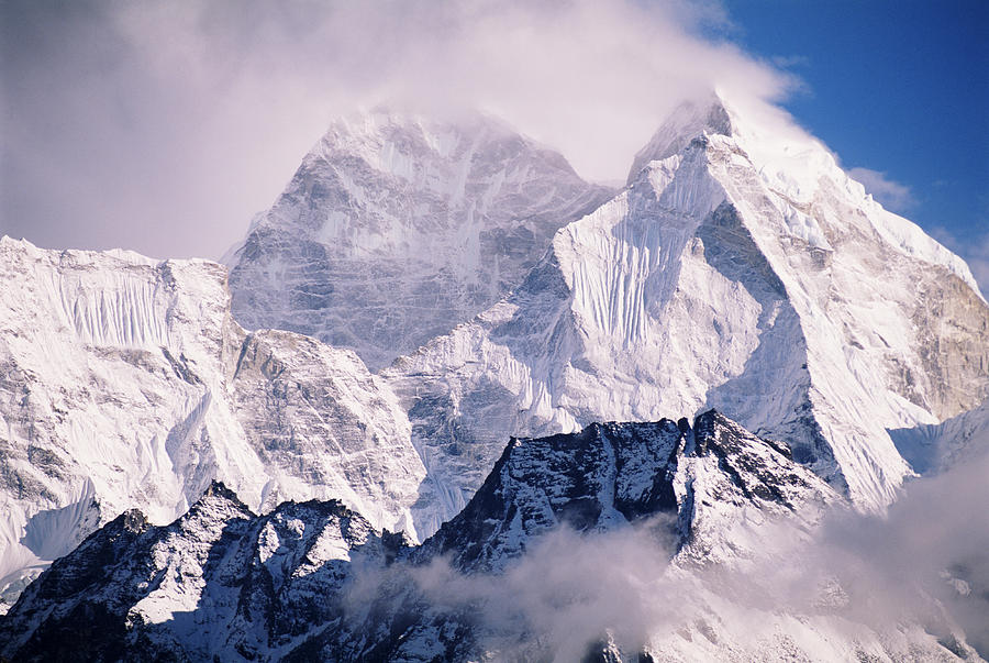 Kantega Peak, Everest, Himalayan Mountains, Nepal Photograph by Alexander Stewart