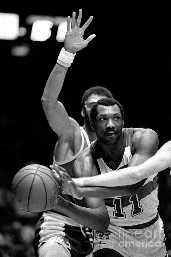 11 stats facts to know about Elvin Hayes