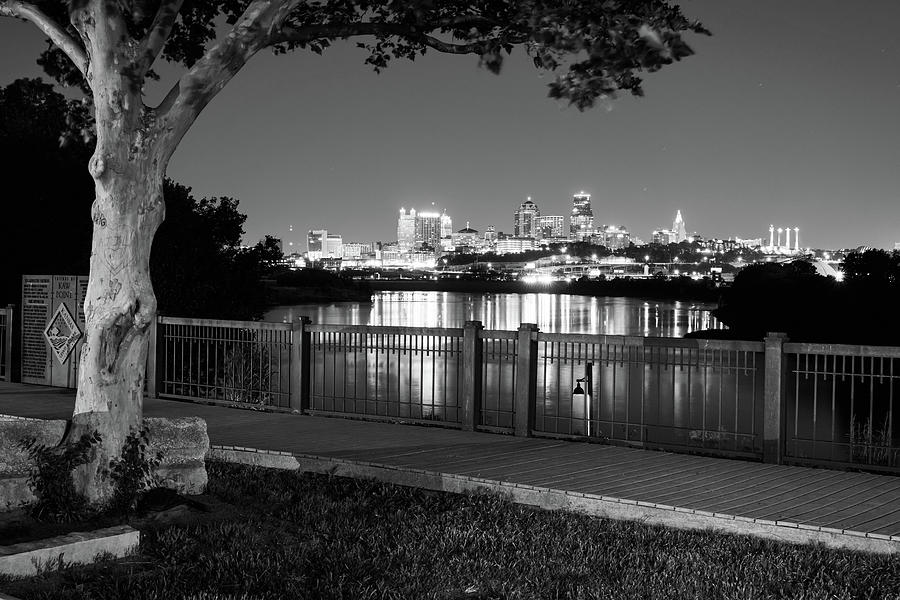 Kaw Point Overlook Of Downtown Kansas City Skyline - Black And White Photograph by Gregory Ballos