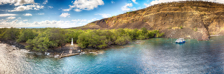 Kealakekua Bay by Drone Photograph by Rich Isaacman