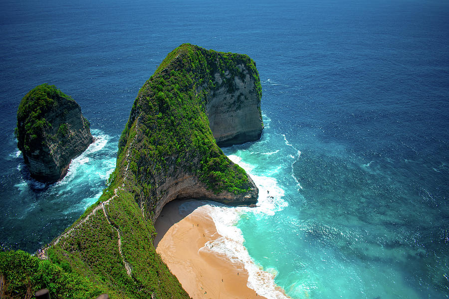 Kelingking Beach Nusa Penida Balli Photograph by Stanko Mladenovic ...