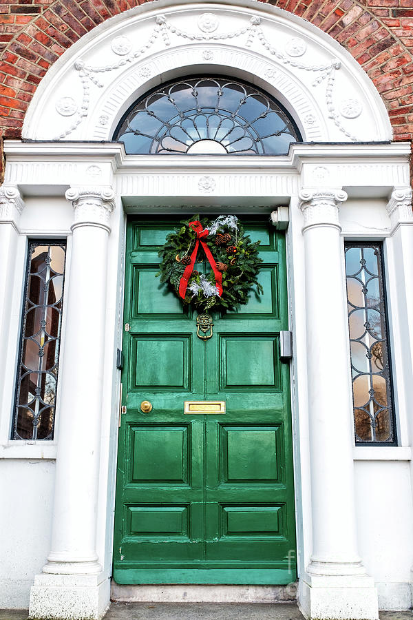 Kelly Green Christmas Door in Dublin Photograph by John Rizzuto