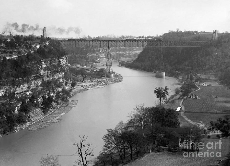 Kentucky River, c1907 Photograph by Granger