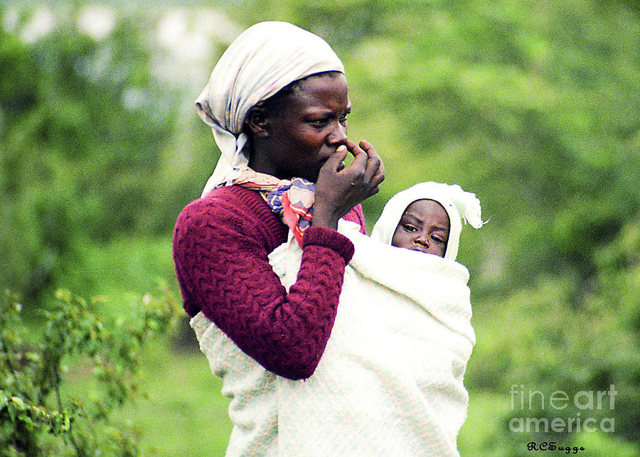 Kenyan Mother and Child Photograph by Robert Suggs