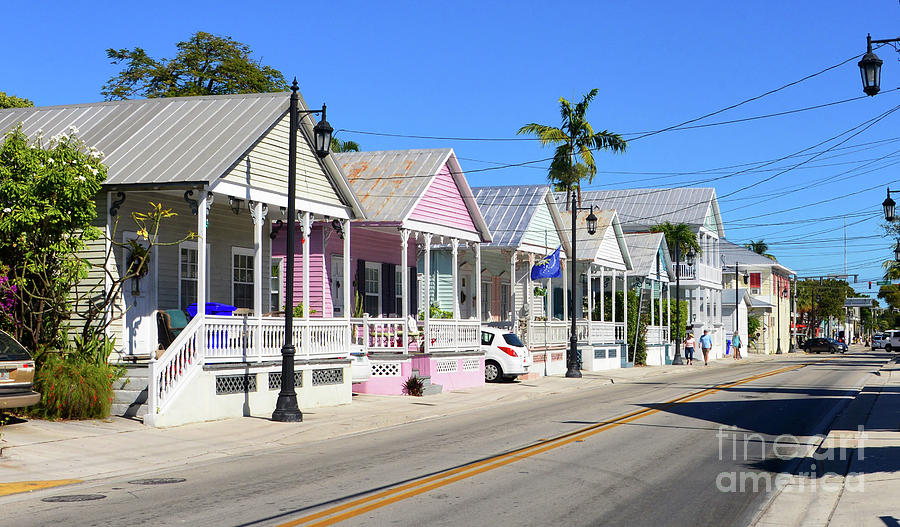 Key West homes Photograph by David Lee Thompson
