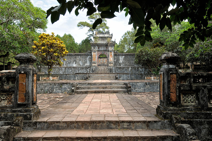 Khiem Tho tomb of the Empress Le Thien Anh at Tu Duc tomb, Hue, Vietnam Photograph by © Pascal Boegli