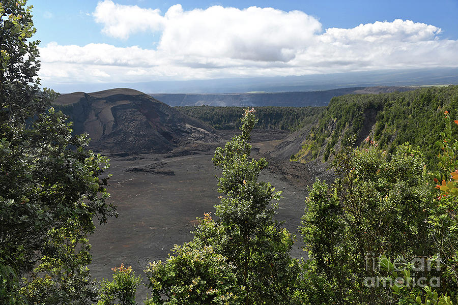 Kilauea Volcano Photograph by Cindy Murphy