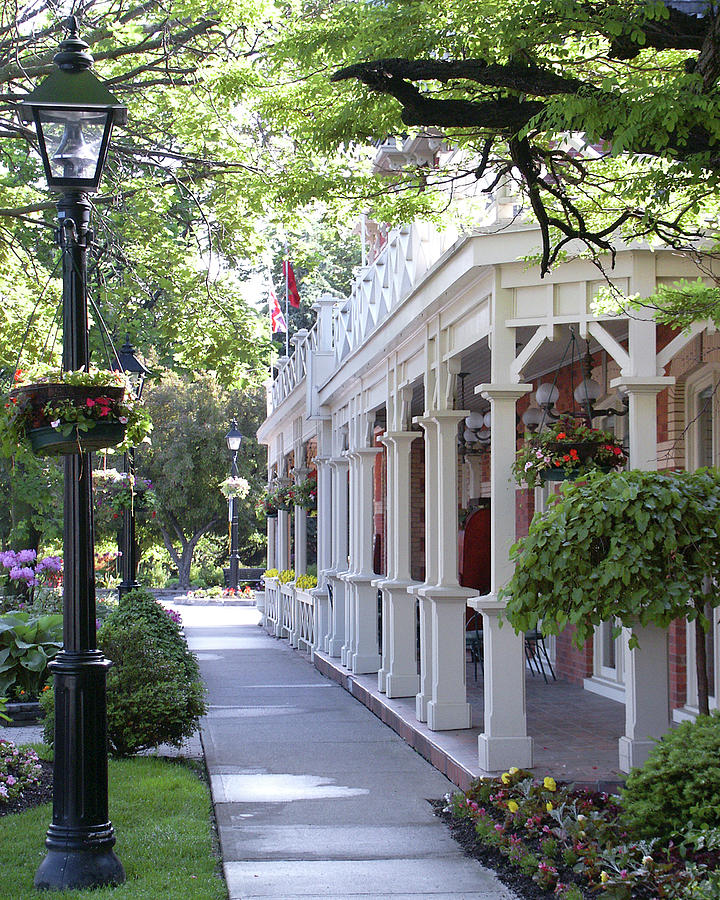 King Street Stroll At The Prince of Wales Hotel - Niagara on the Lake Photograph by Kenneth Lane Smith