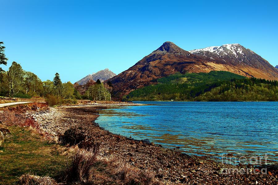 Kinlochleven Mountains Photograph by Richard Denyer