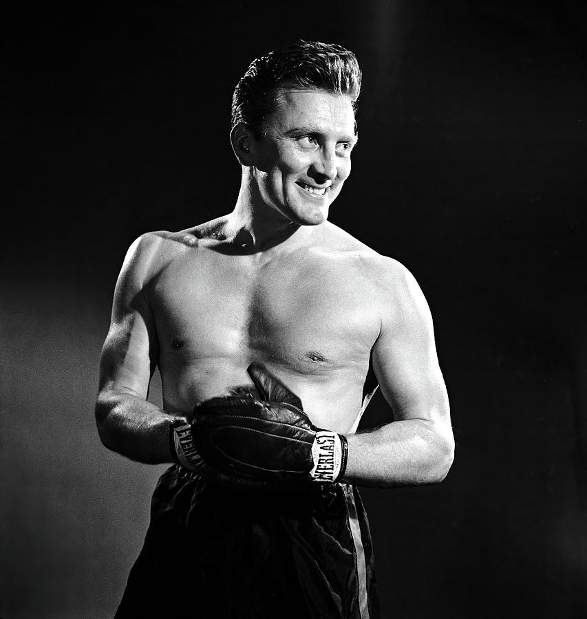 KIRK DOUGLAS in CHAMPION -1949-, directed by MARK ROBSON. Photograph by Album