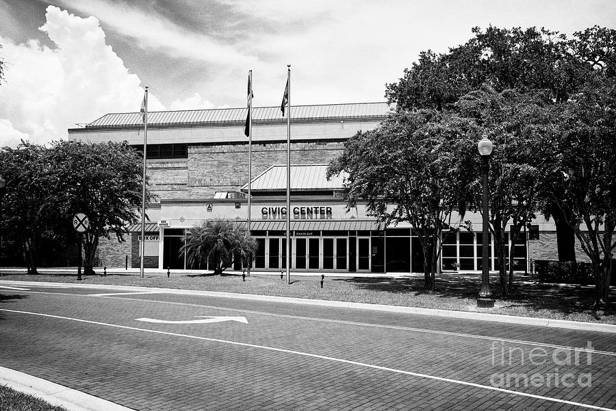 Kissimmee Civic Center Building Florida Usa Photograph by Joe Fox ...