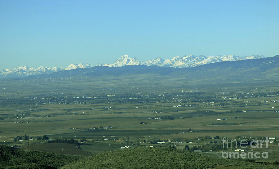 Kittitas Valley and the Stuart Range Photograph by Charles Robinson ...