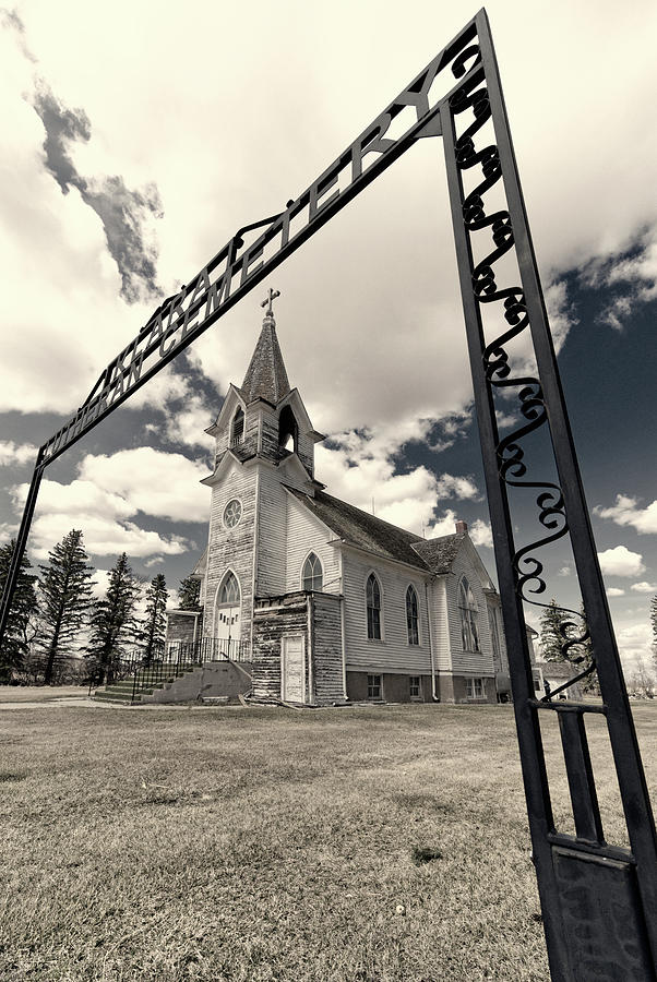 Klara Swedish Lutheran Church - Abandoned North Dakota prairie church Photograph by Peter Herman