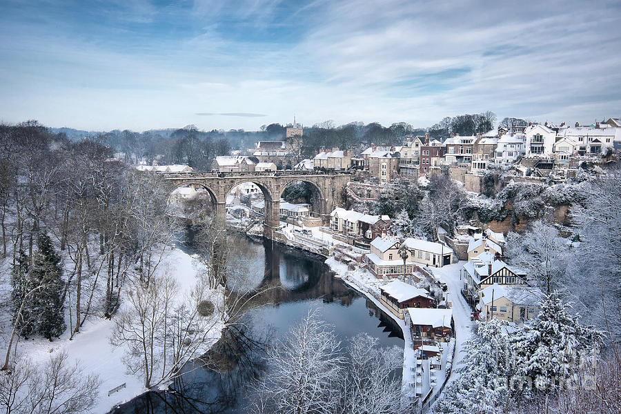 Knaresborough In The Snow Photograph by Tom Holmes Photography