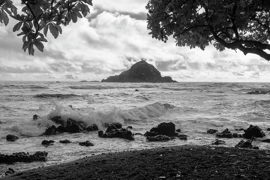 Koki Beach in Black and White Photograph by Betty Eich