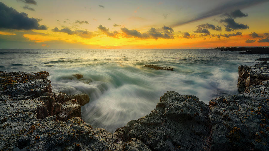 Kona Coast Sunset Photograph by Ryan Manuel