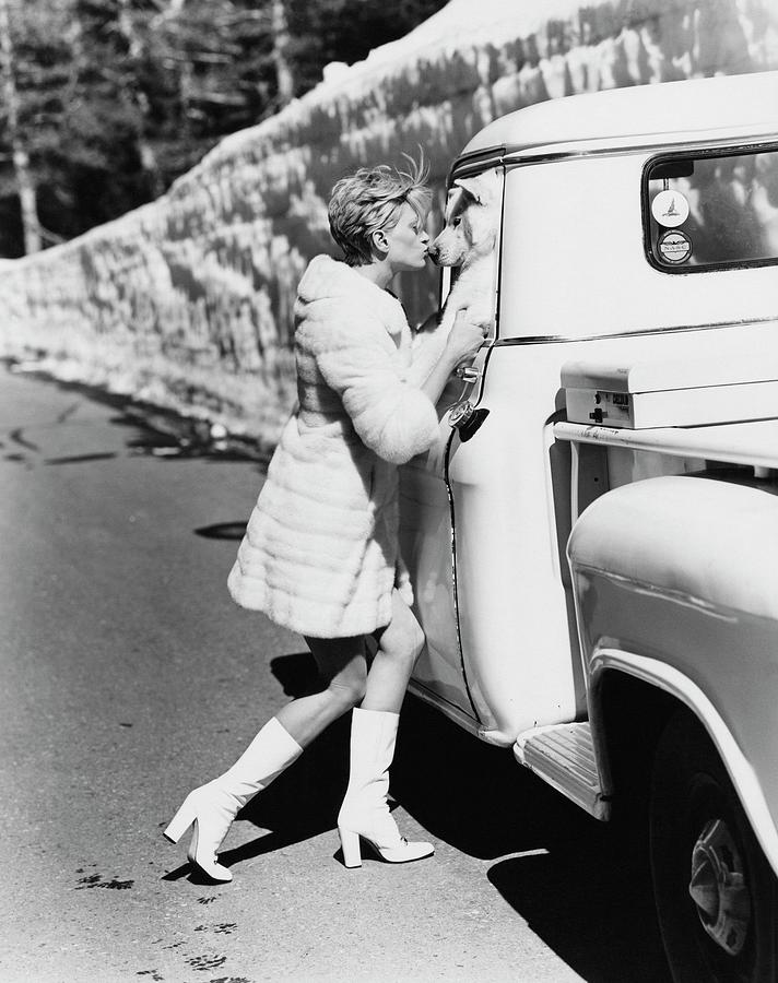 Kristen McMenamy Kissing a Siberian Husky Photograph by Arthur Elgort Kristen McMenamy Kissing a Siberian Husky Photograph by Arthur Elgort