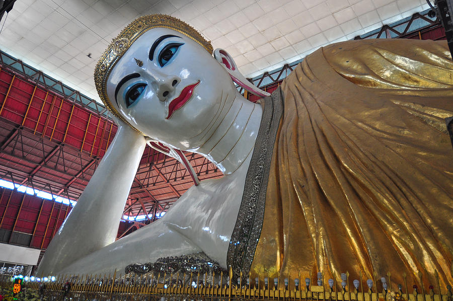 Kyauk Htat Gyi Reclining Buddha, Yangon,Myanmar. Photograph by Praditp