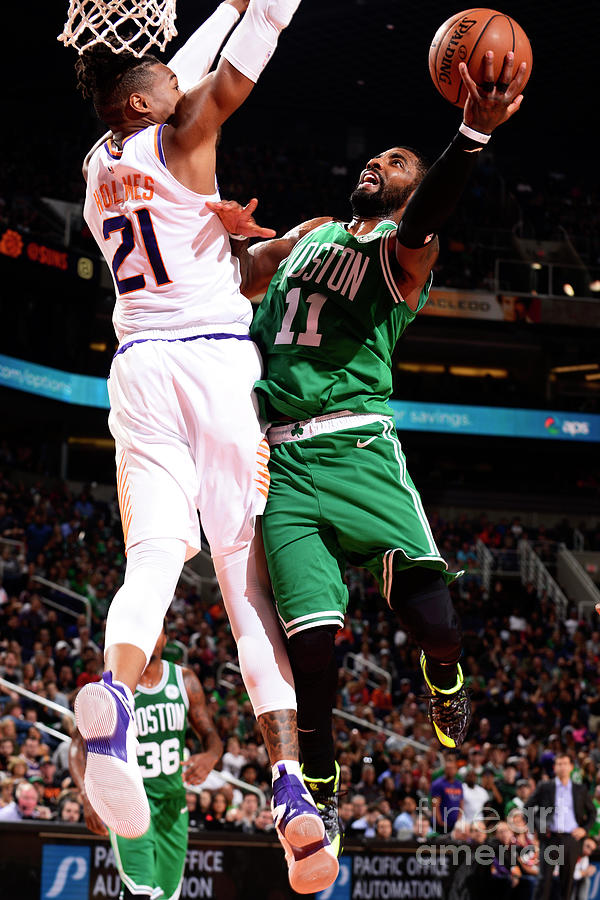 Kyrie Irving and Richaun Holmes Photograph by Barry Gossage