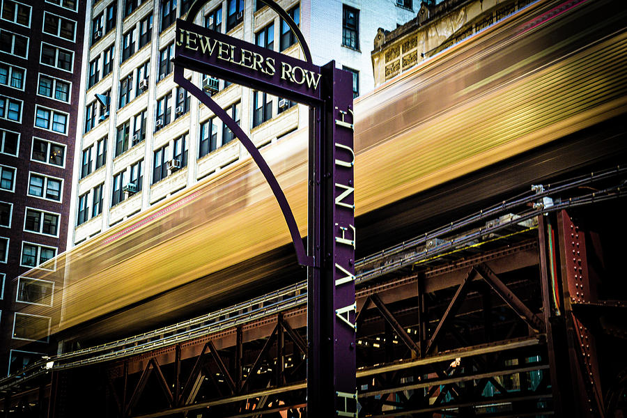 L Train Passing Through Jewelers Row - Chicago Photograph by David Morehead