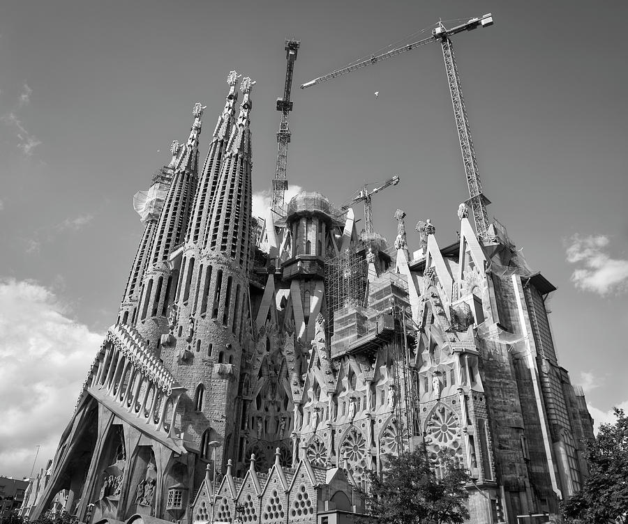 La Sagrada Familia Spain Black White Photograph by Chuck Kuhn - Fine ...