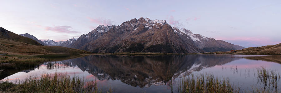 Lac du pontet La Meije Mountain Parc national des Ecrins Franc ...