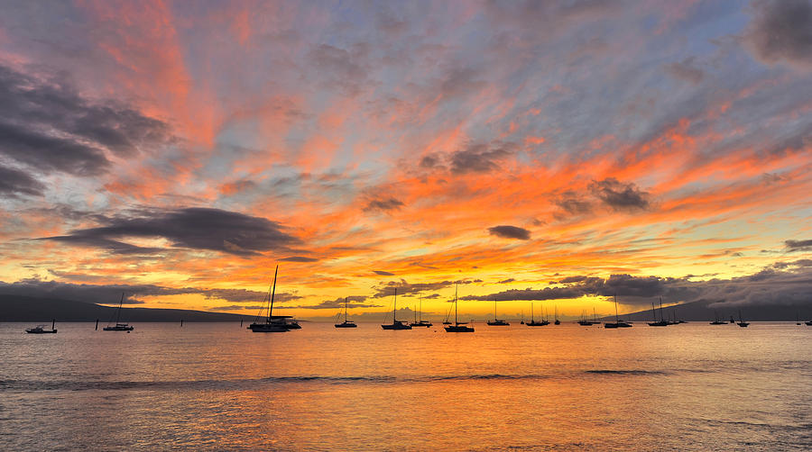 Lahaina Maui Sunset Photograph by Glen Thuncher - Fine Art America