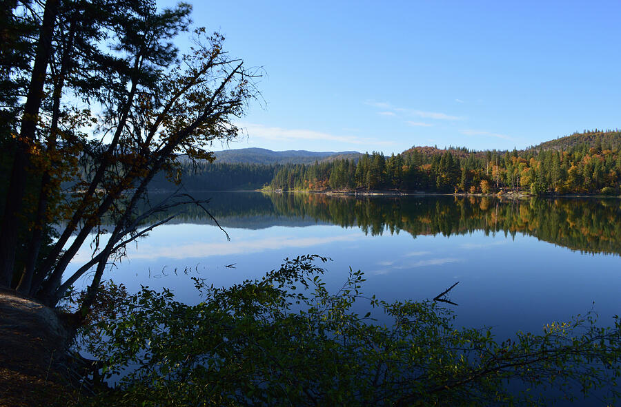 Lake Britton Of Shasta County, California Photograph by Glenn McCarthy ...