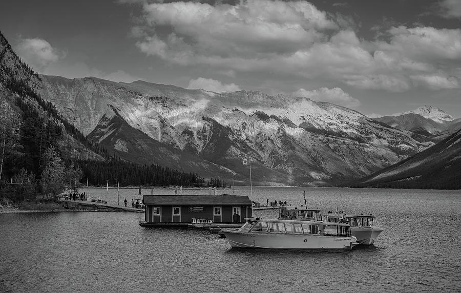 Banff National Park Photograph - Lake Minnewanka Black And White by Dan Sproul
