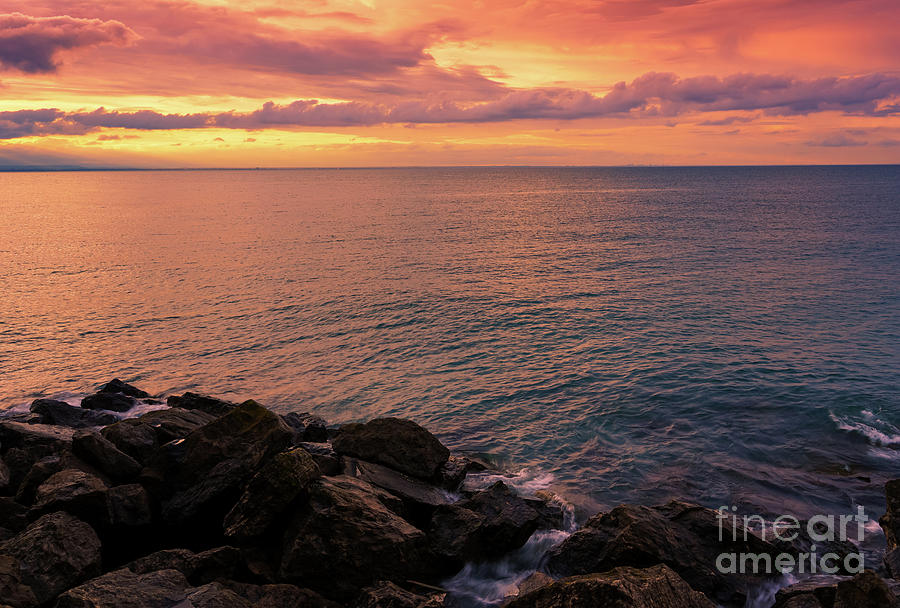 Sunset Photograph - Lake Ontario on the Rocks 2 by Rachel Cohen