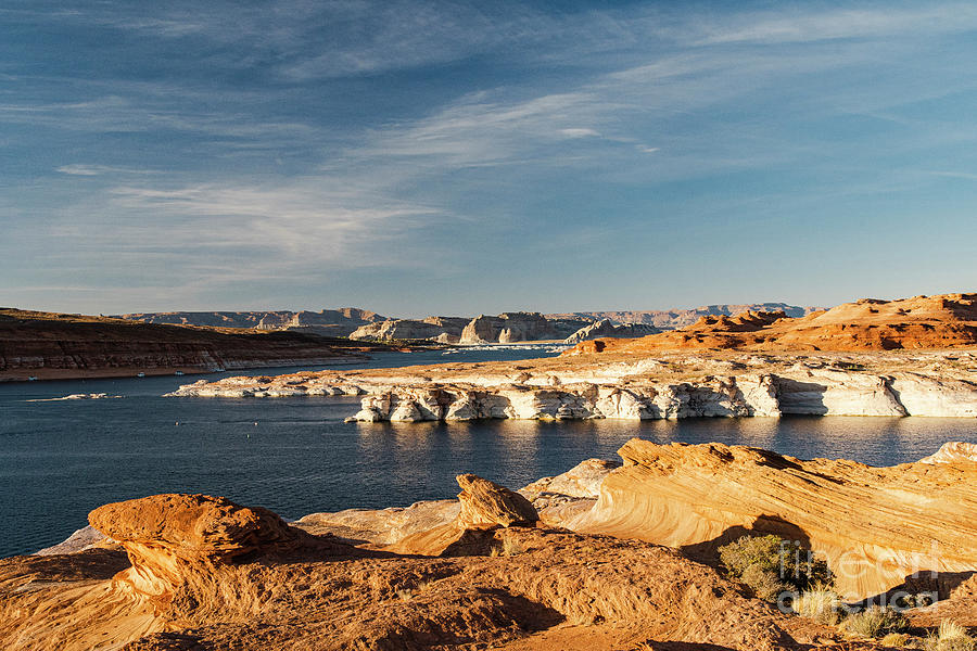Lake Powell Utah An Amazing Landscape Photograph by Wayne Moran