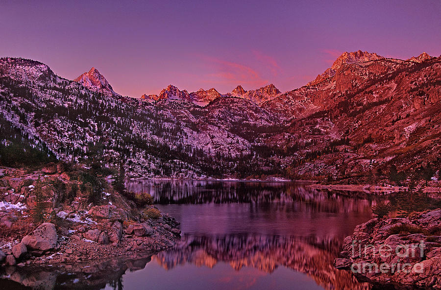 Lake Sabrina Sunrise Eastern Sierras California Photograph by Dave Welling