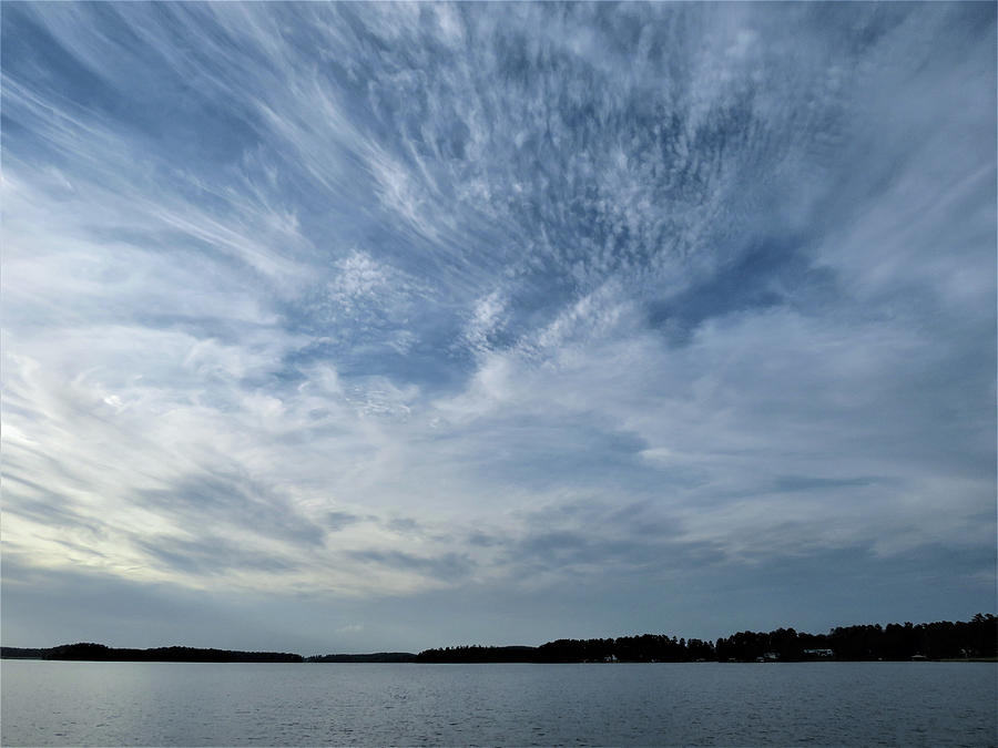 Lake Sinclair Cloud Spray Photograph by Ed Williams