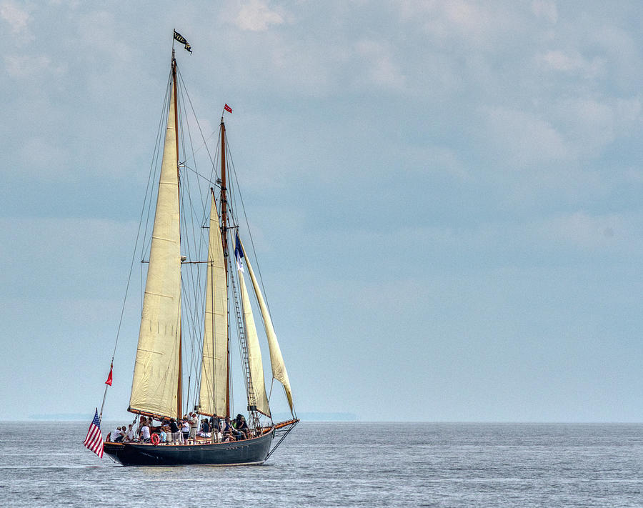 Lake Superior Sailing Photograph by Paul Freidlund