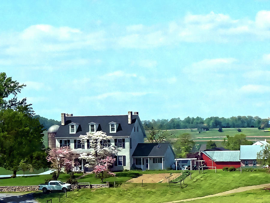 Lancaster PA - Family Farm In Spring Photograph by Susan Savad