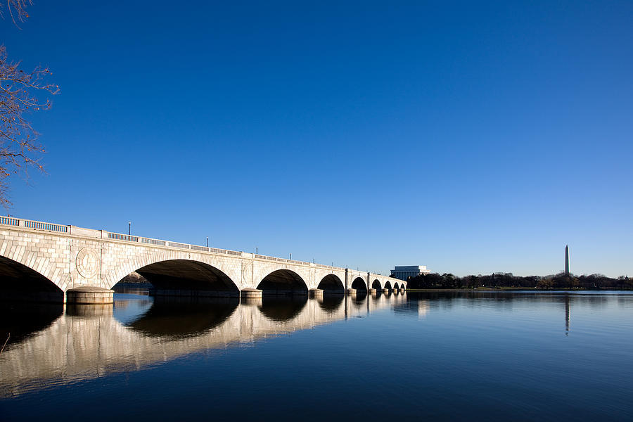 Landscape view of Potomac river Photograph by Csundahl
