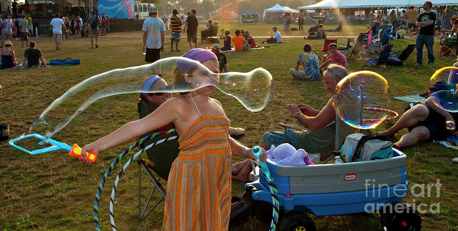 Large Bubbles at Gathering of the Vibes Festival Crowd Photos Photograph by David Oppenheimer
