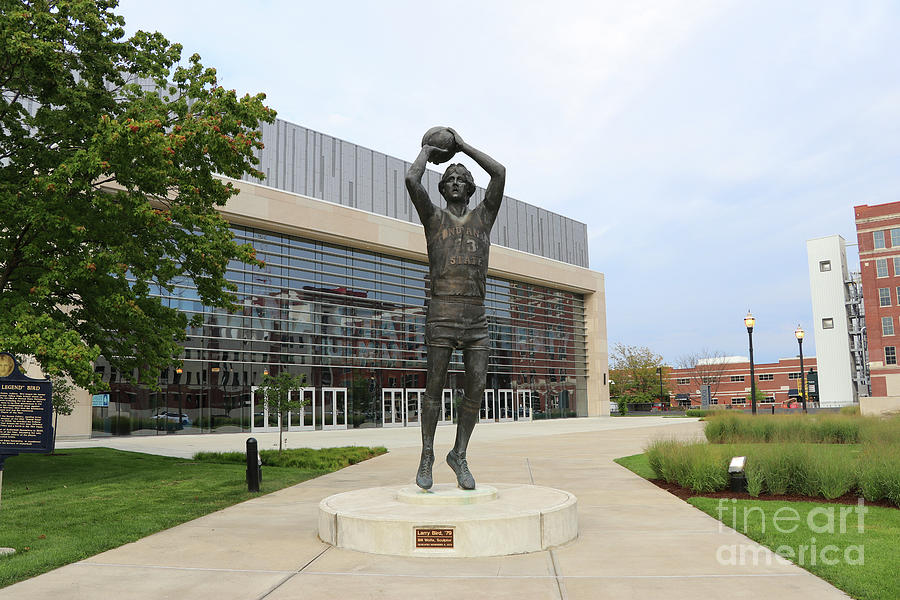 Larry Bird Statue at Indiana State University 4441 Photograph by Jack Schultz