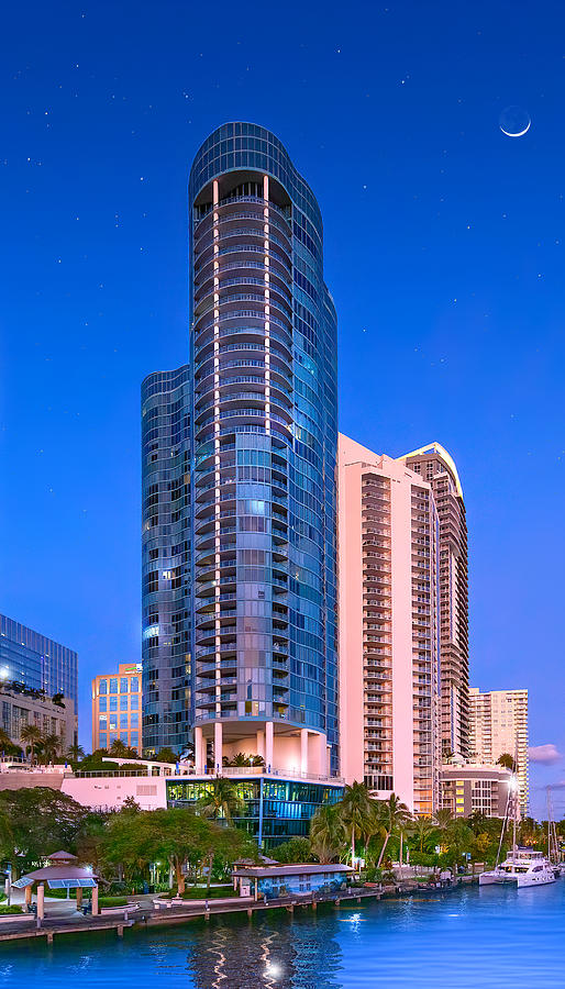 Las Olas River House Tower Photograph by Mark Andrew Thomas