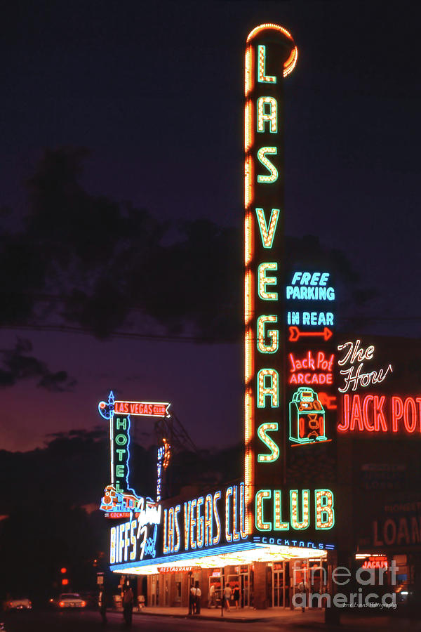Las Vegas Club Neon Sign at Dusk Photograph by Aloha Art