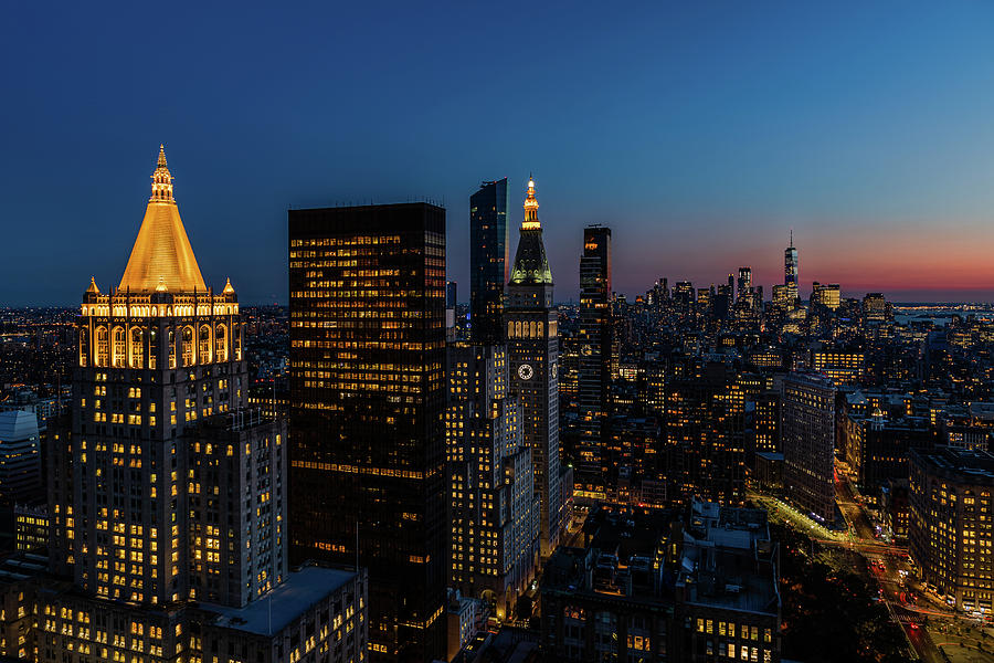 Late Evening in Manhattan Photograph by Elvira Peretsman