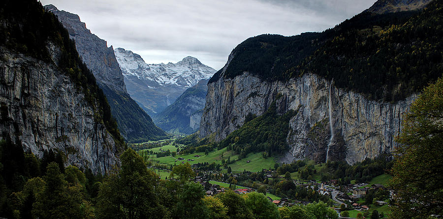 Lauterbrunnen during Autumn - Switzerland Photograph by Allyson Sarilho