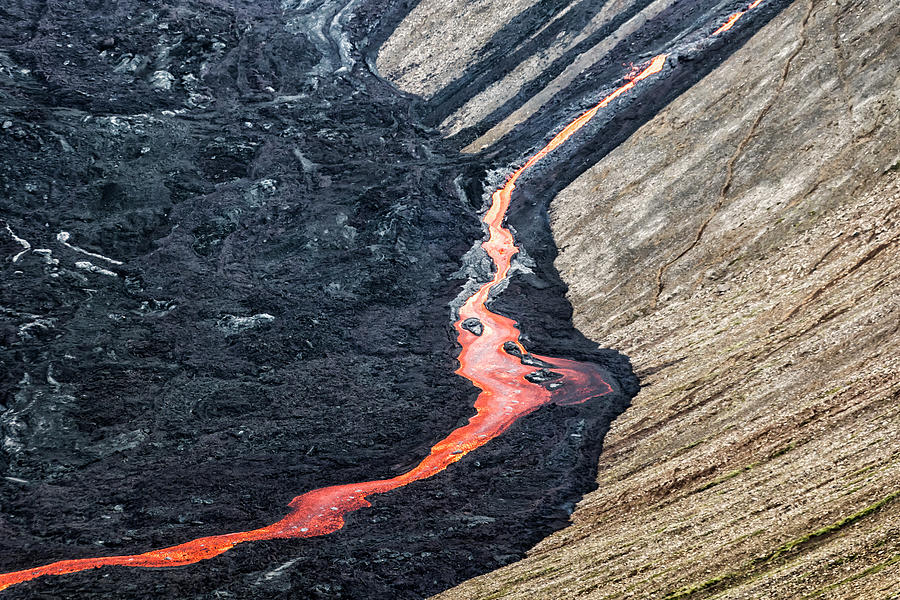 Lava Flow  6771 Photograph by Karen Celella