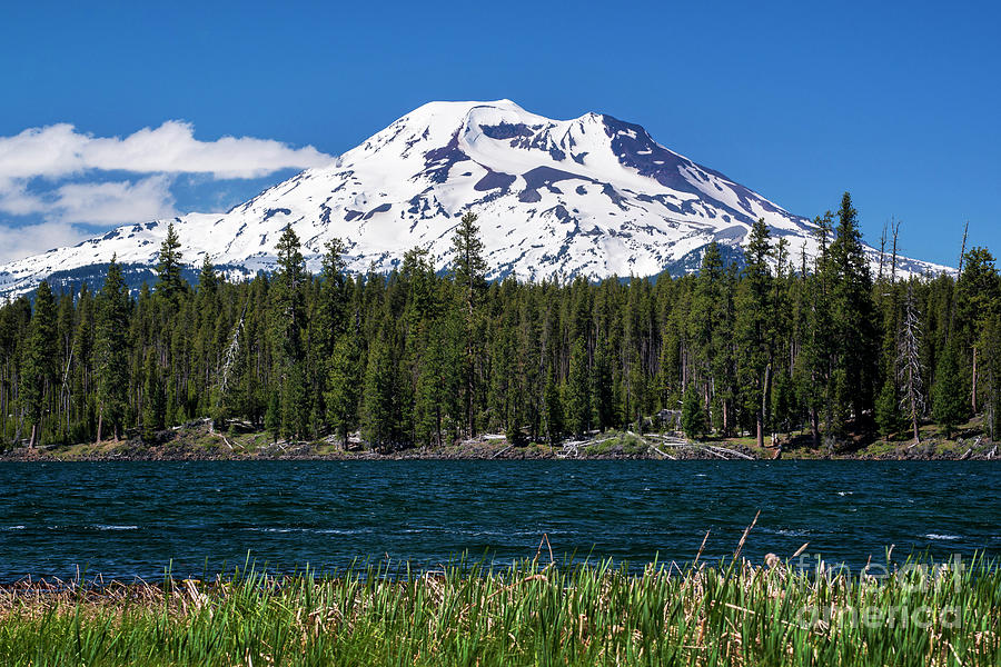 Lava Lake with South Sister, Cascade Lakes Scenic Byway, Deschutes ...