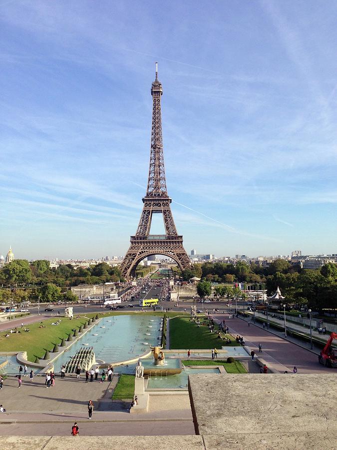 Le Eiffel Tower Photograph by Denise Benson | Fine Art America