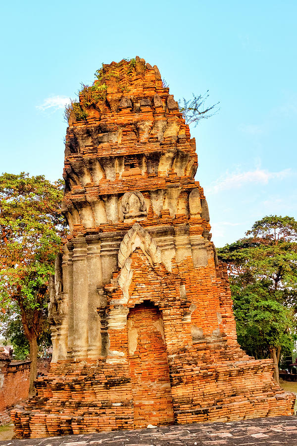 Leaning prang in Wat Mahathat Photograph by Fabrizio Troiani