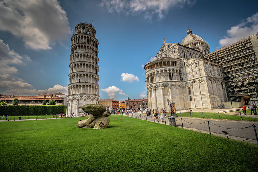 Leaning Tower of Pisa Photograph by Bill Howard