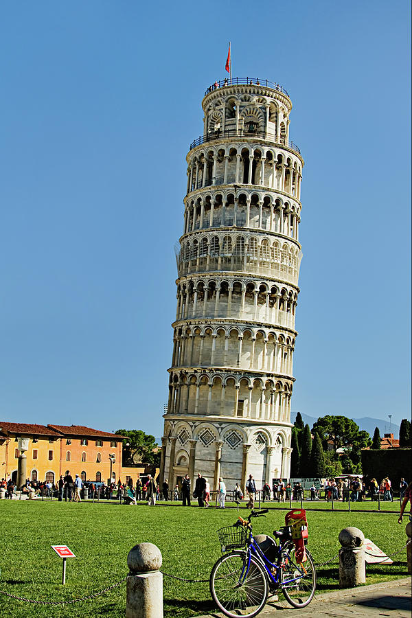 Leaning Tower of Pisa Photograph by Jill Love