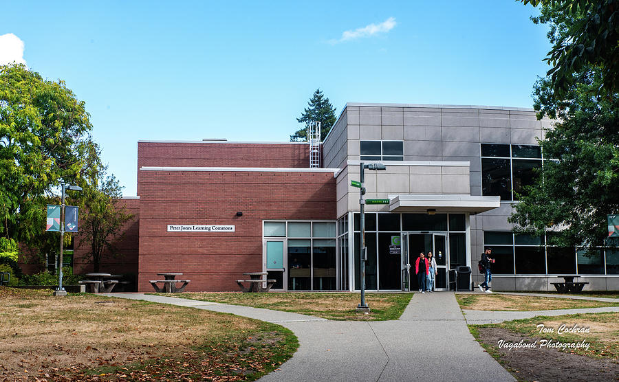 Learning Commons at UFV Abbotsford Photograph by Tom Cochran - Fine Art ...